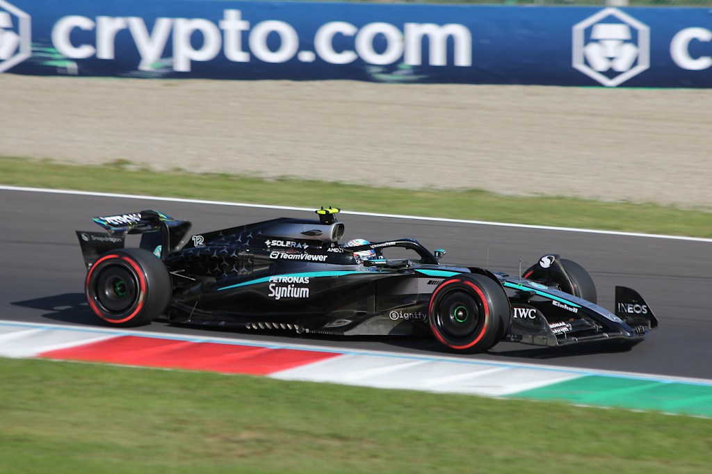 Italian delight as home hero DNFs with 10 laps to&nbsp;go